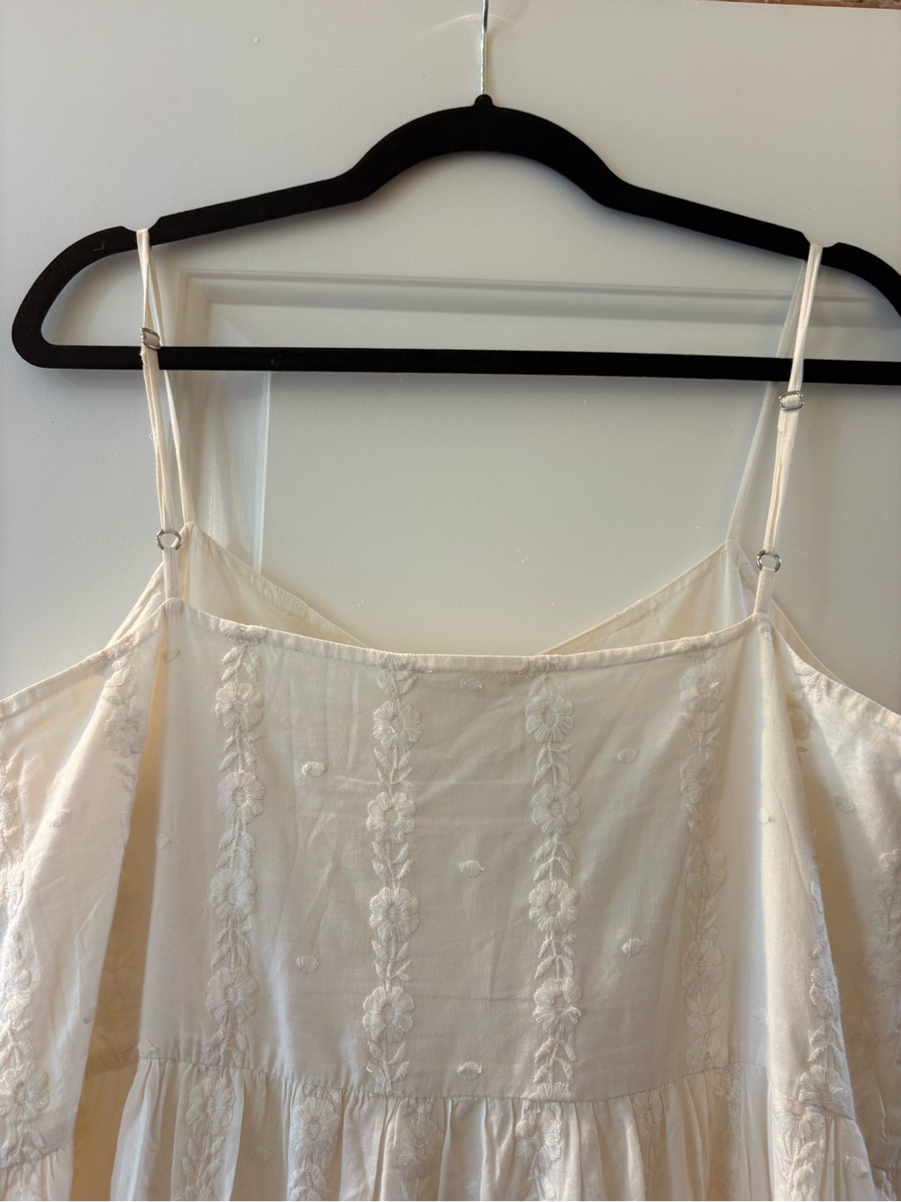 Sézane white lace maxi - Picture 3 of 4